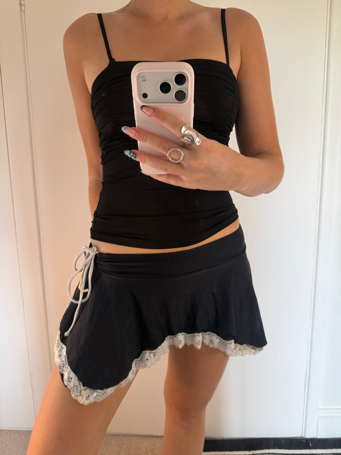 90s mini skirt