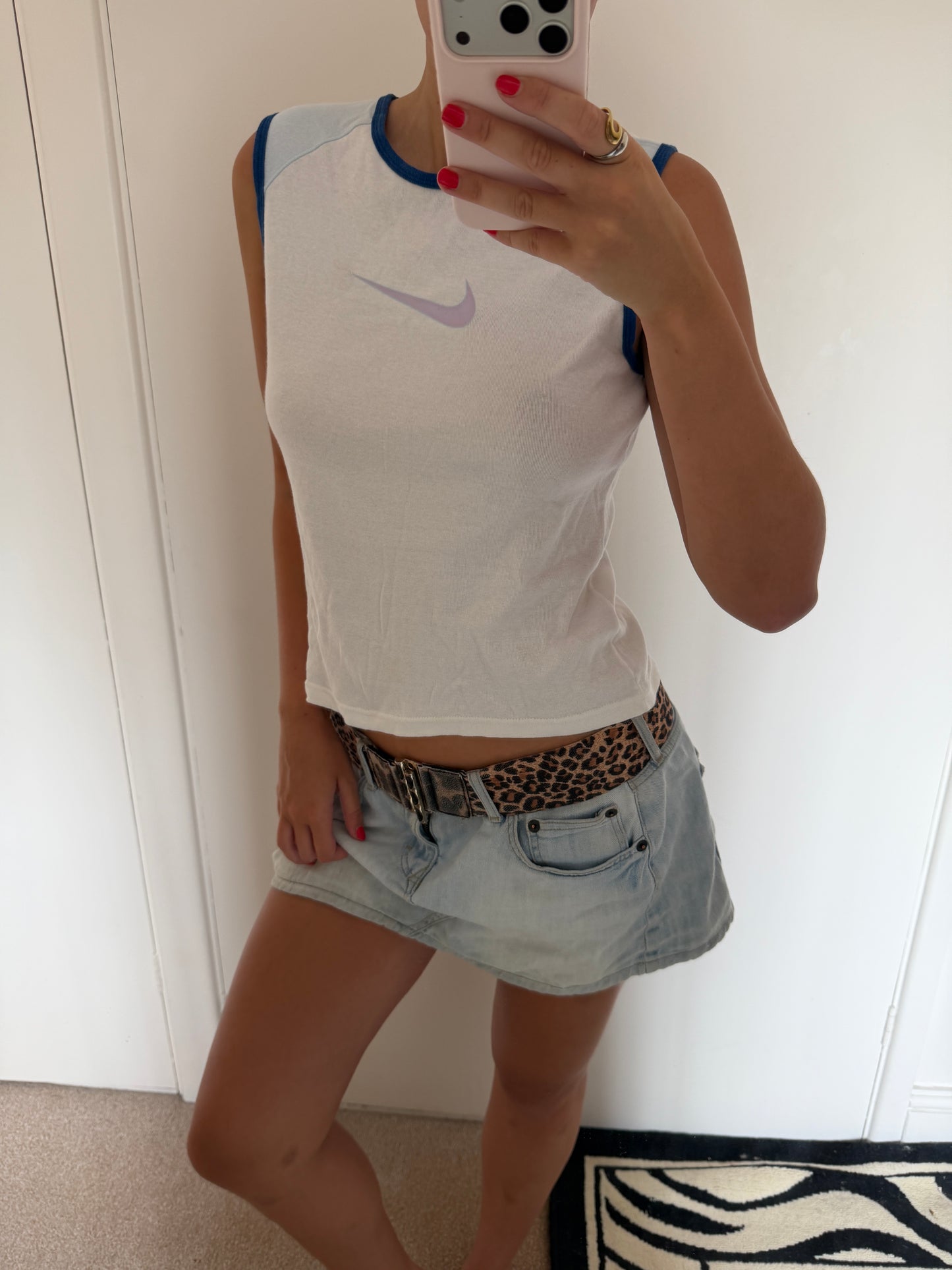 nike top