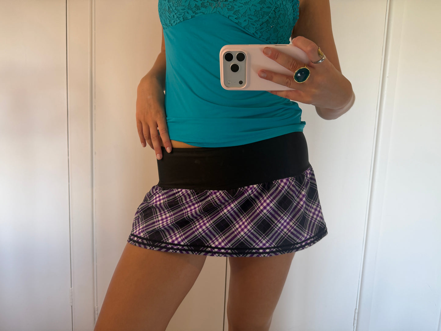 2000s mini skirt