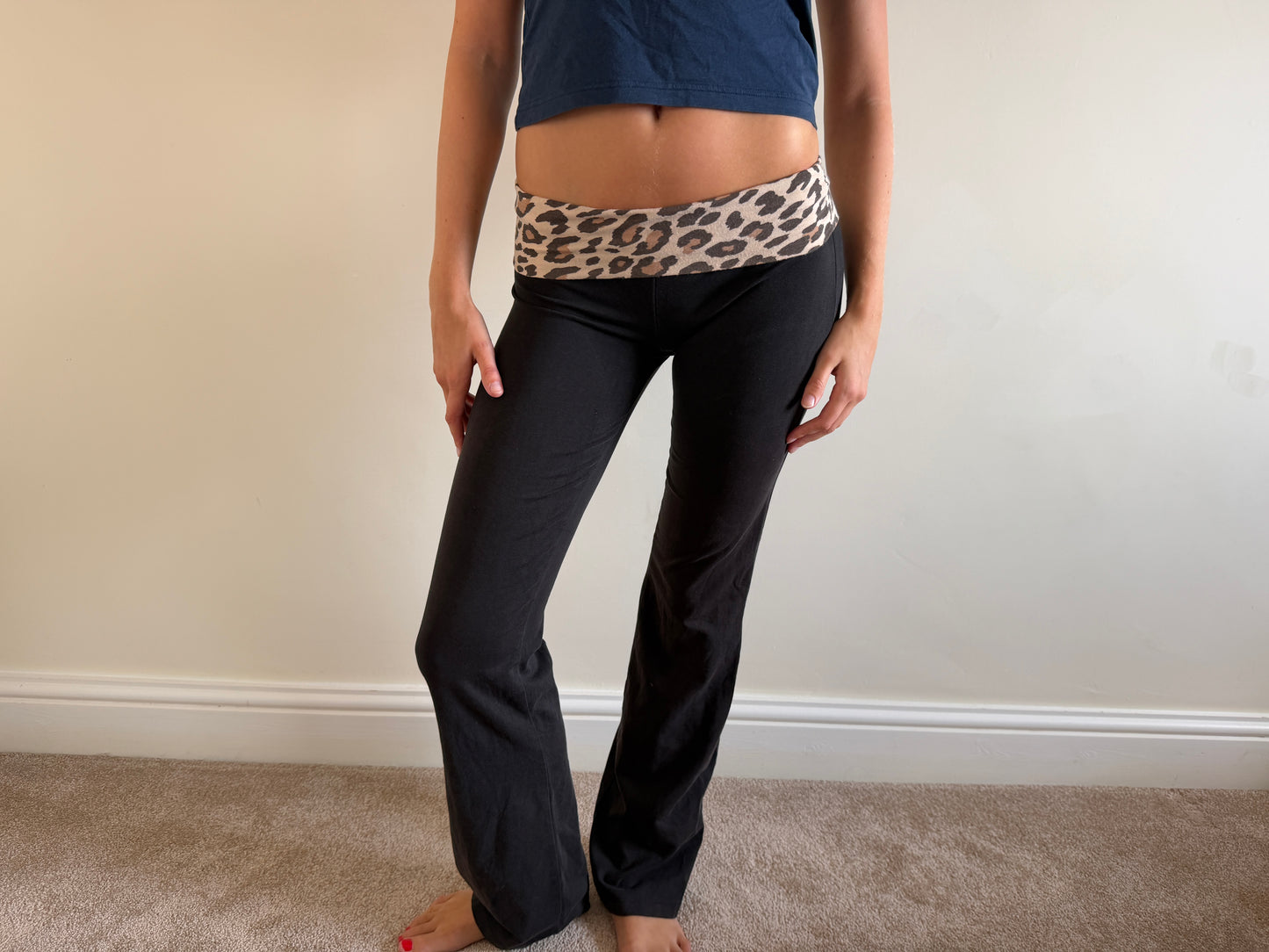 victoria secret leopard leggings