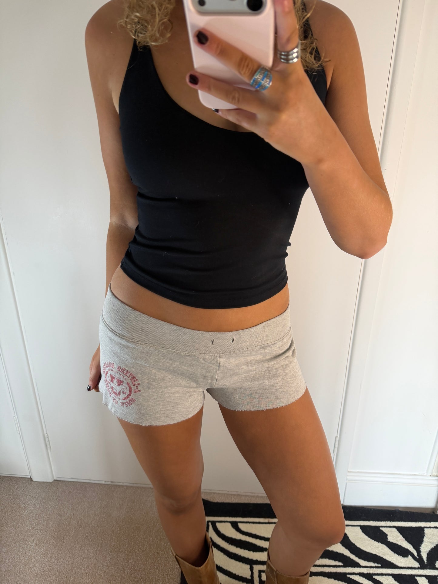 vs pink mini shorts