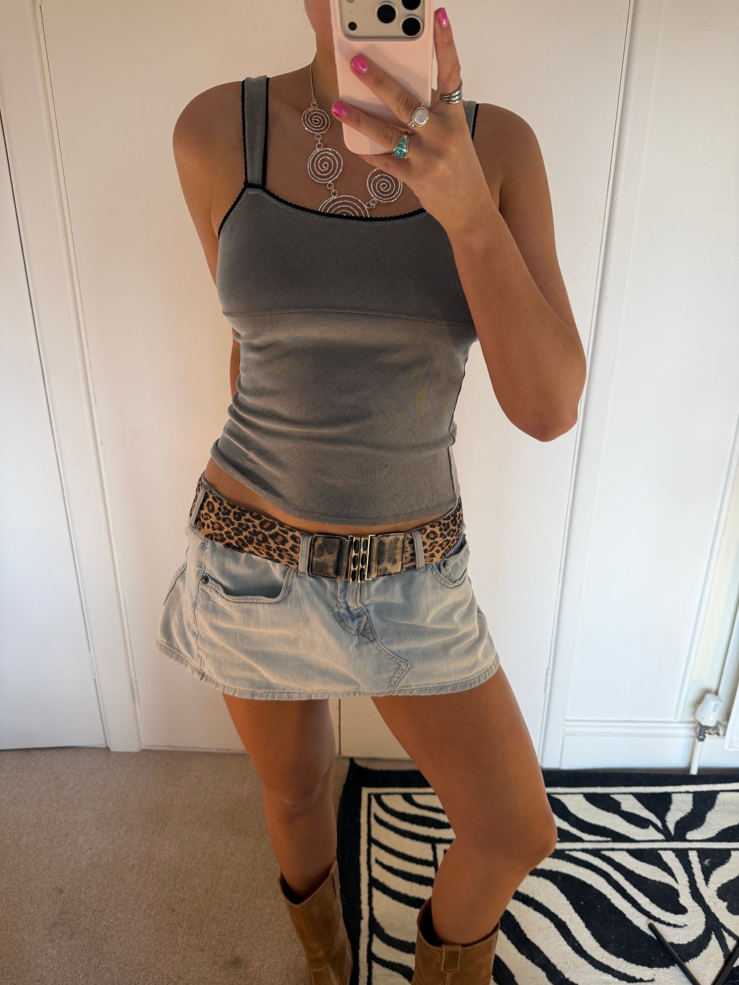 silver top