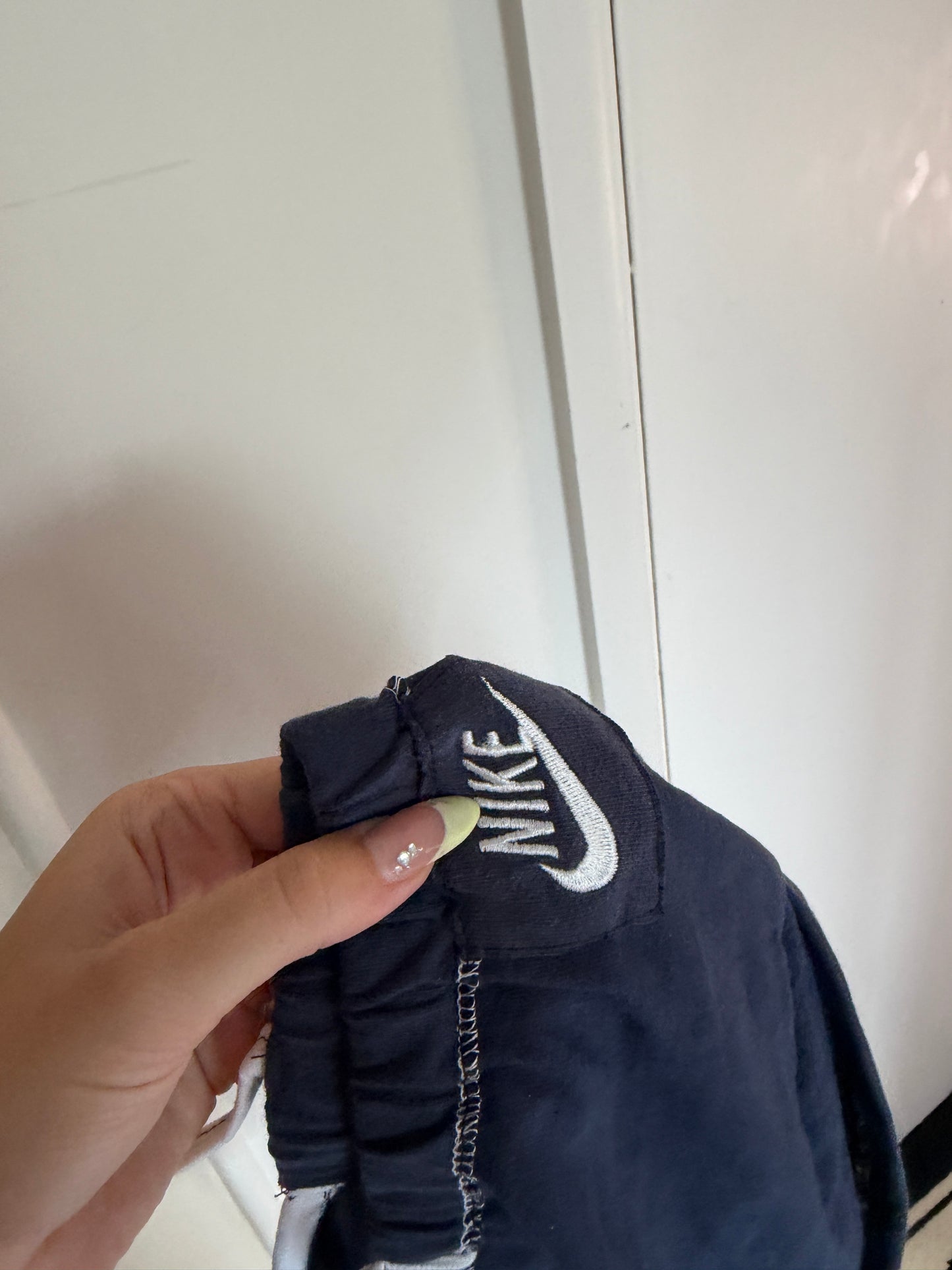 nike top