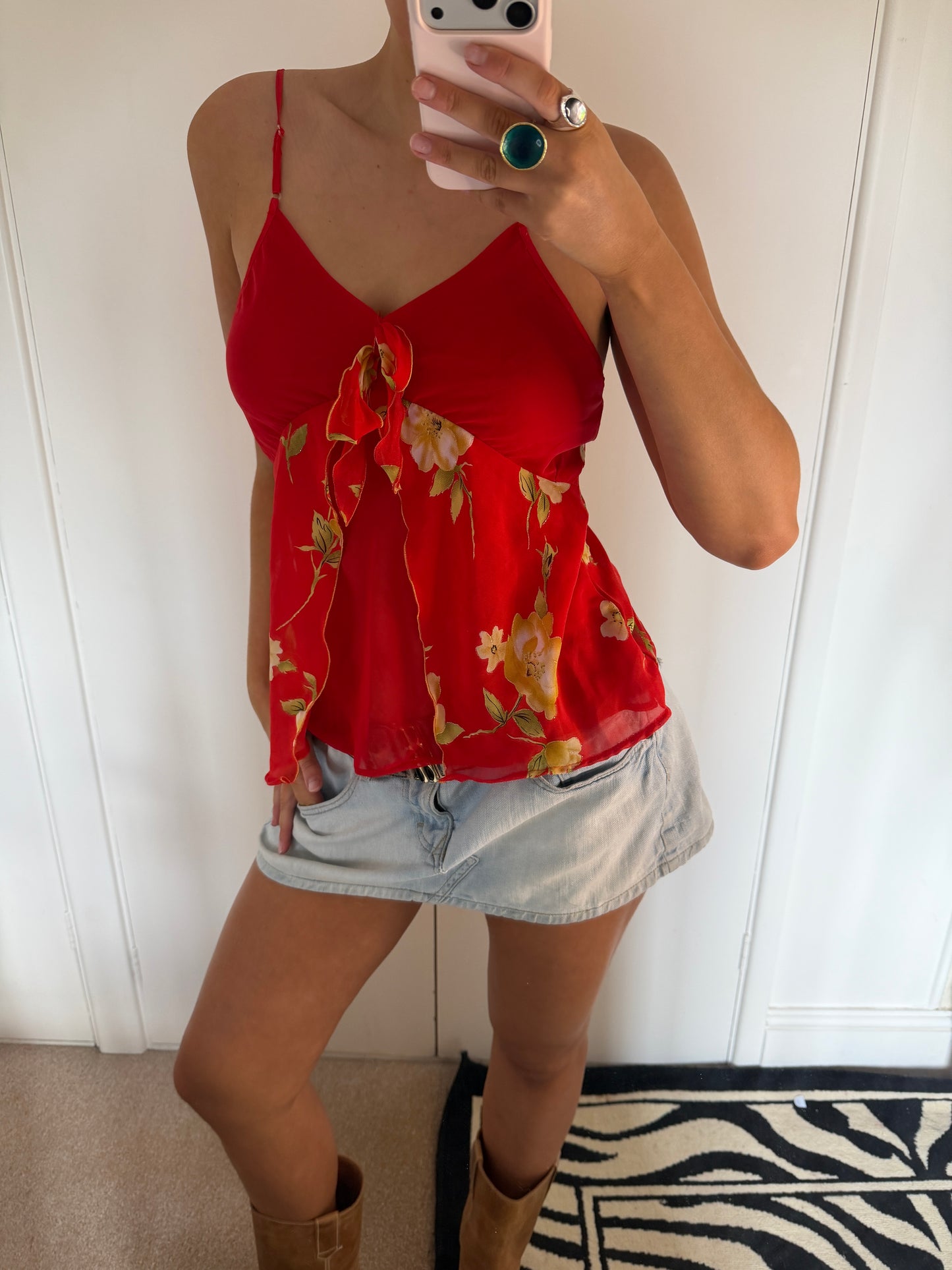 red cami