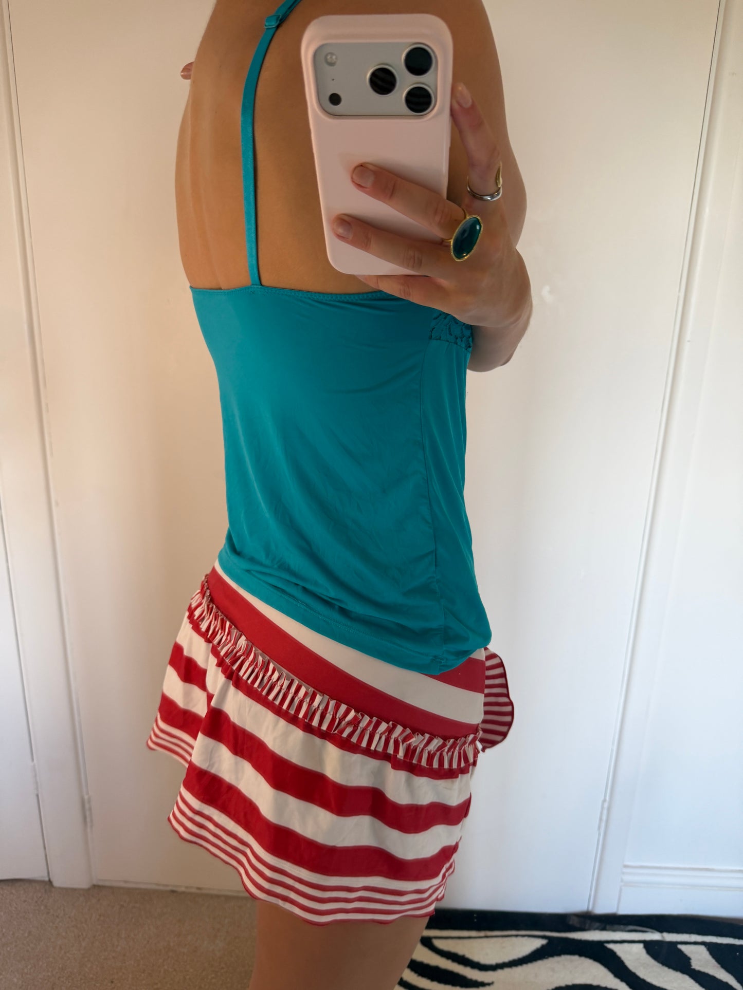 mini skirt