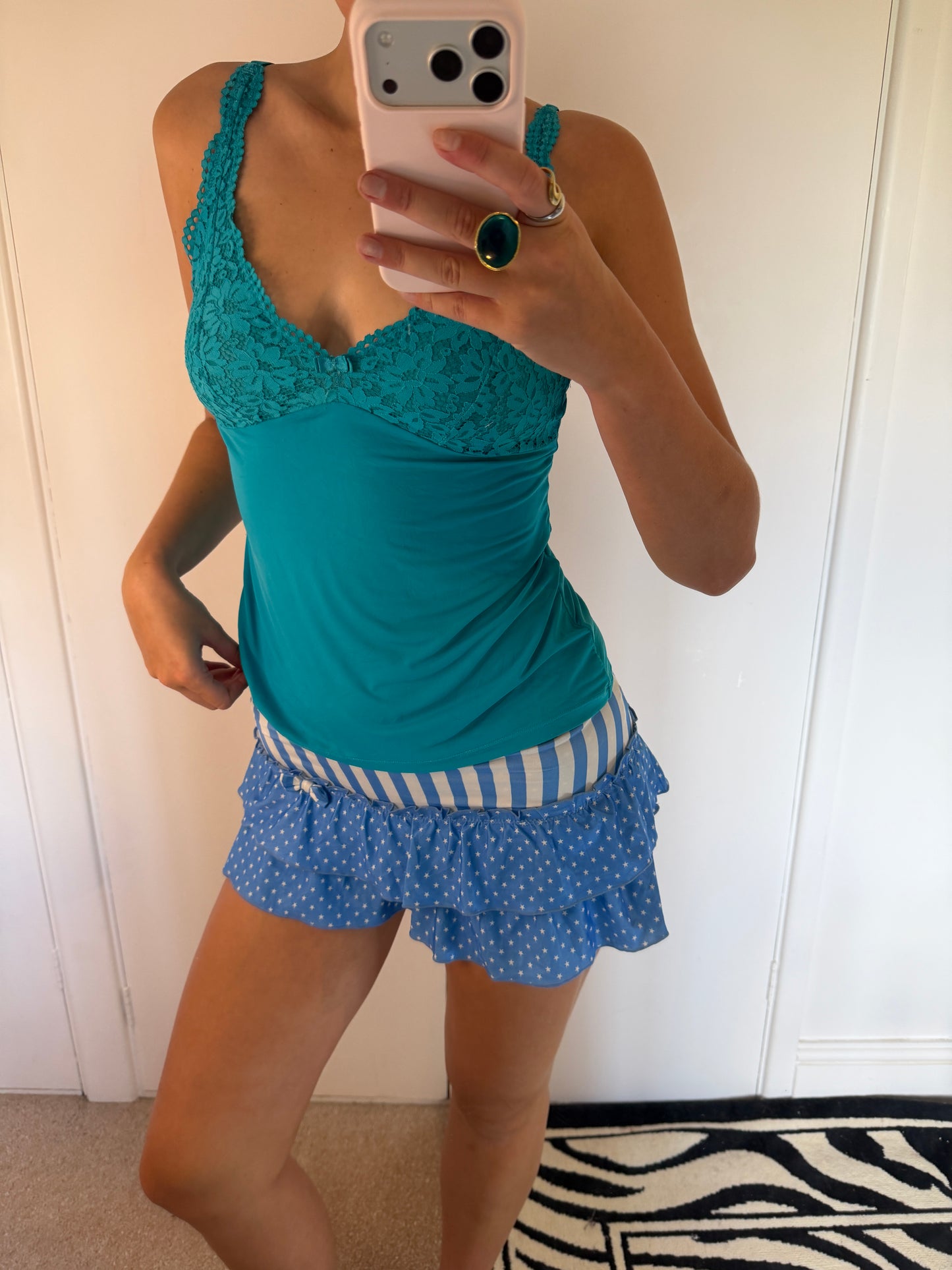 2000s mini shorts