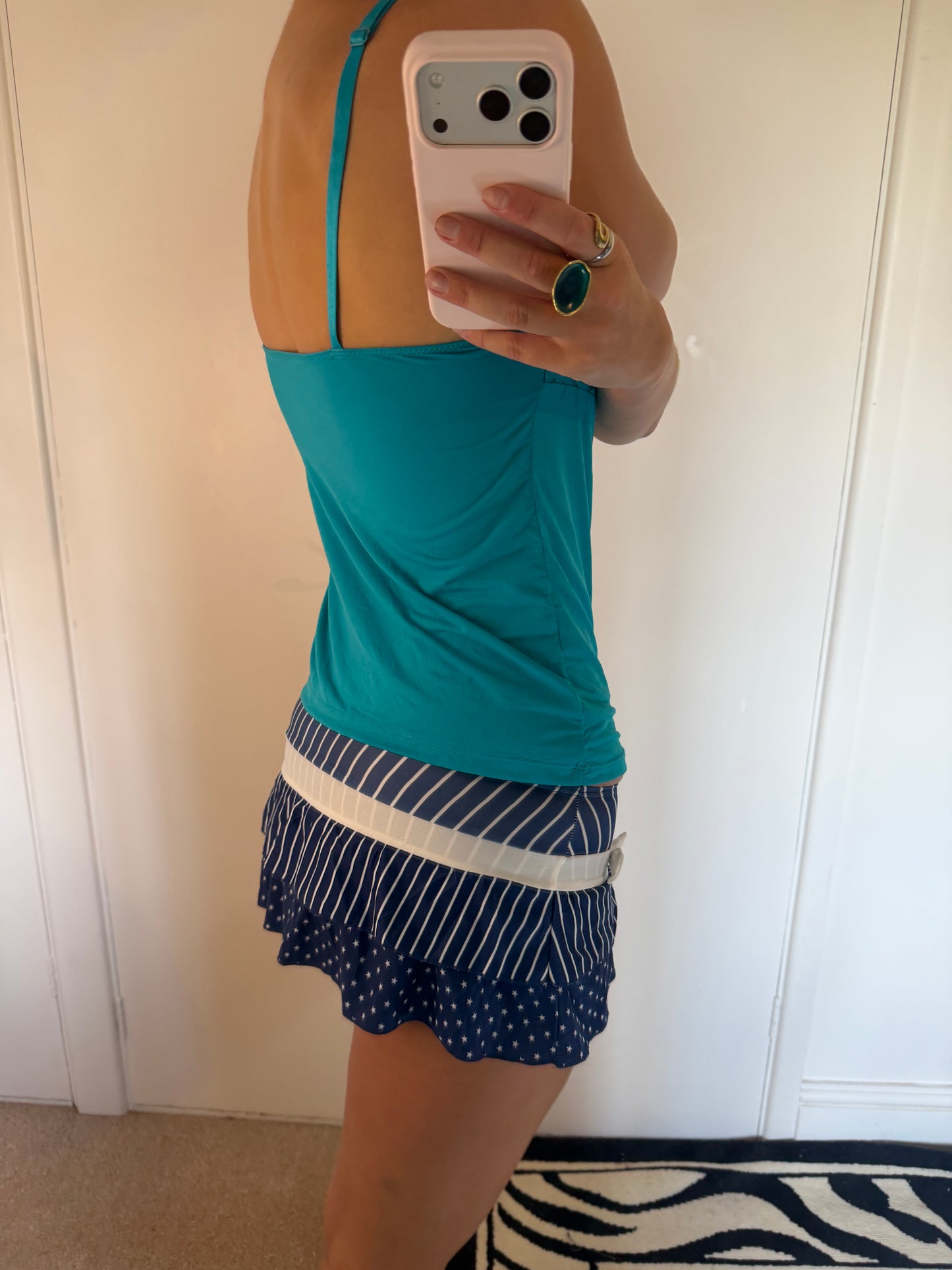 mini skirt