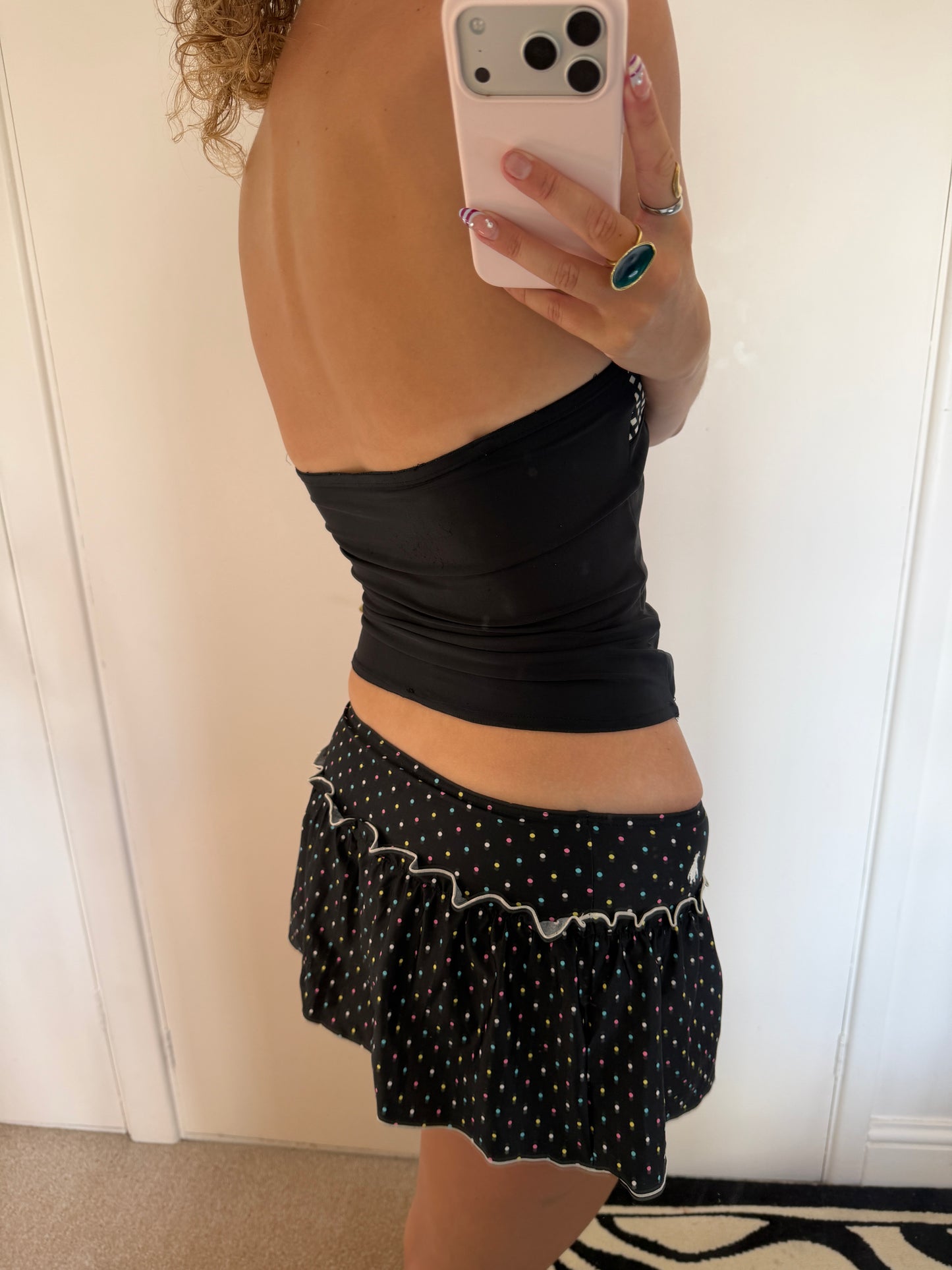 mini skirt