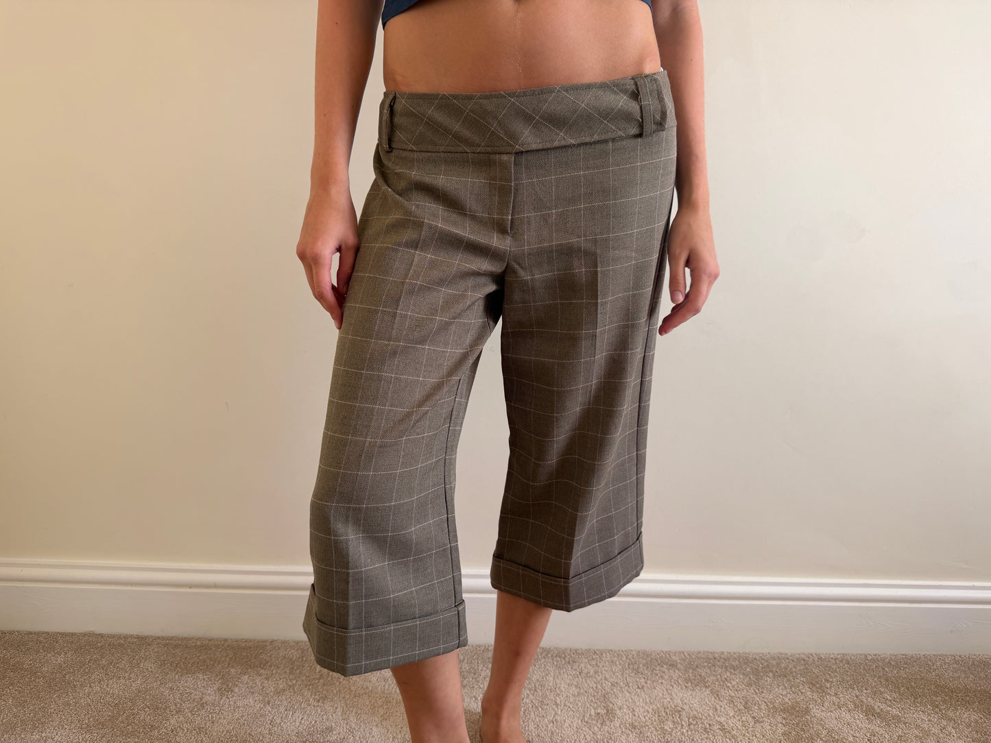 plaid capris
