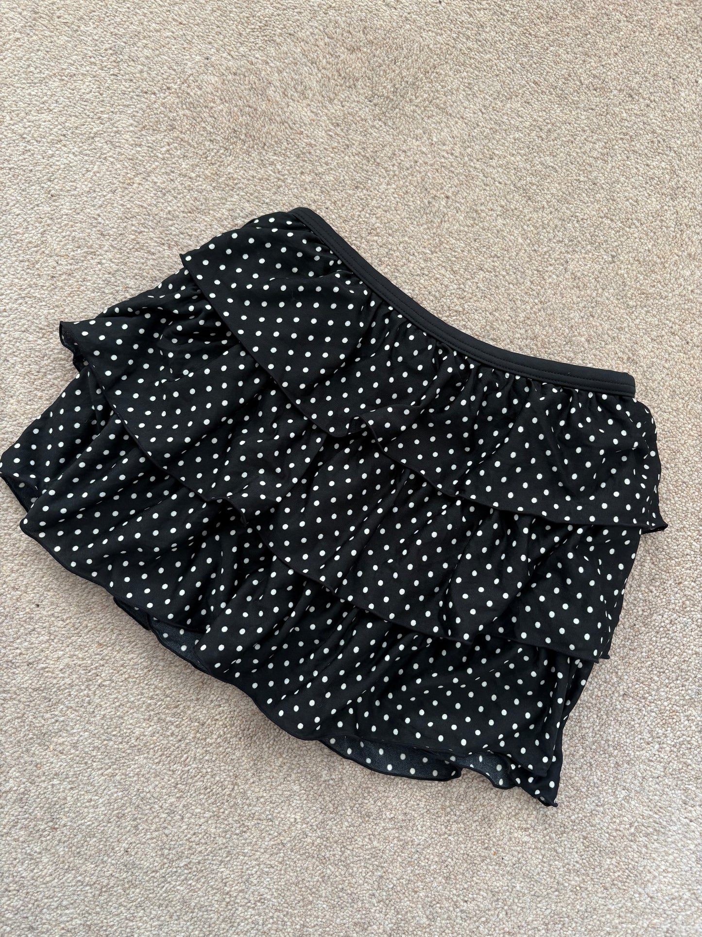 polka dot mini skirt