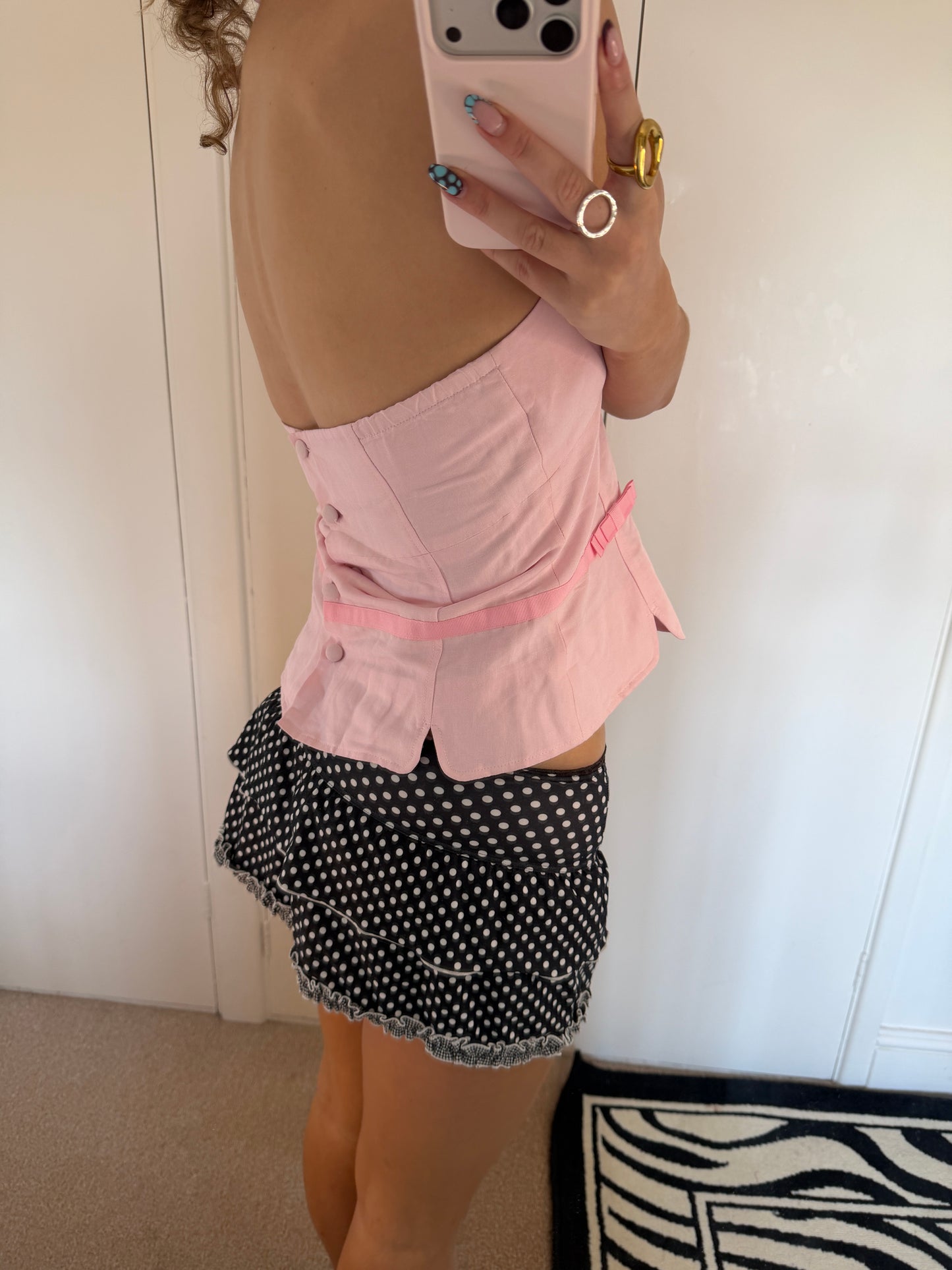 mini skirt