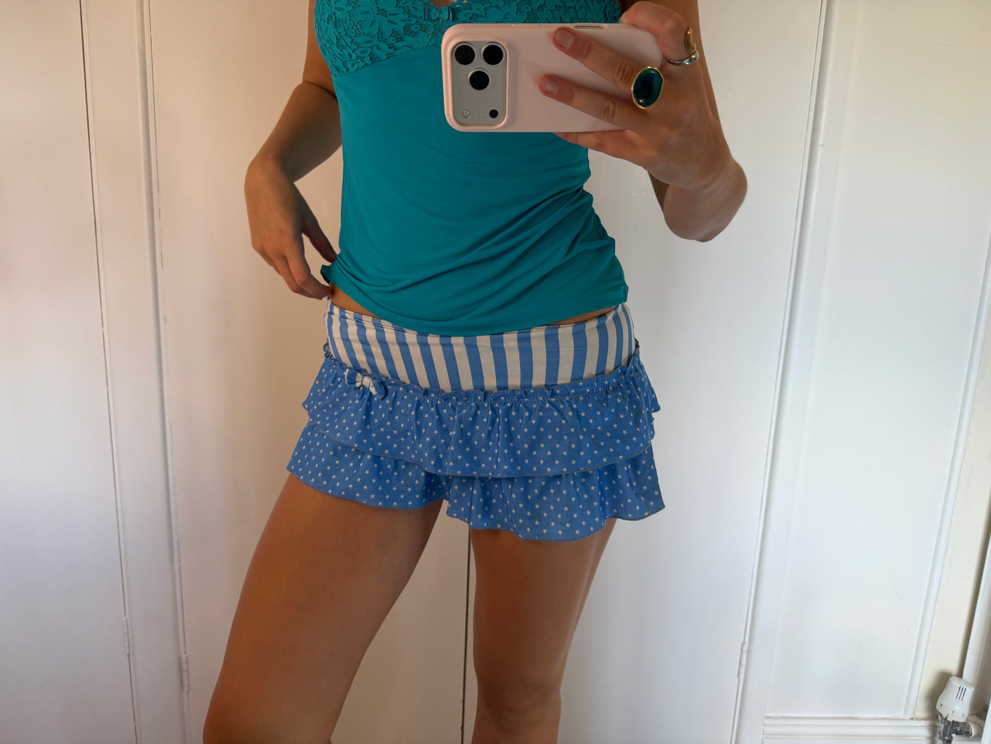 2000s mini shorts