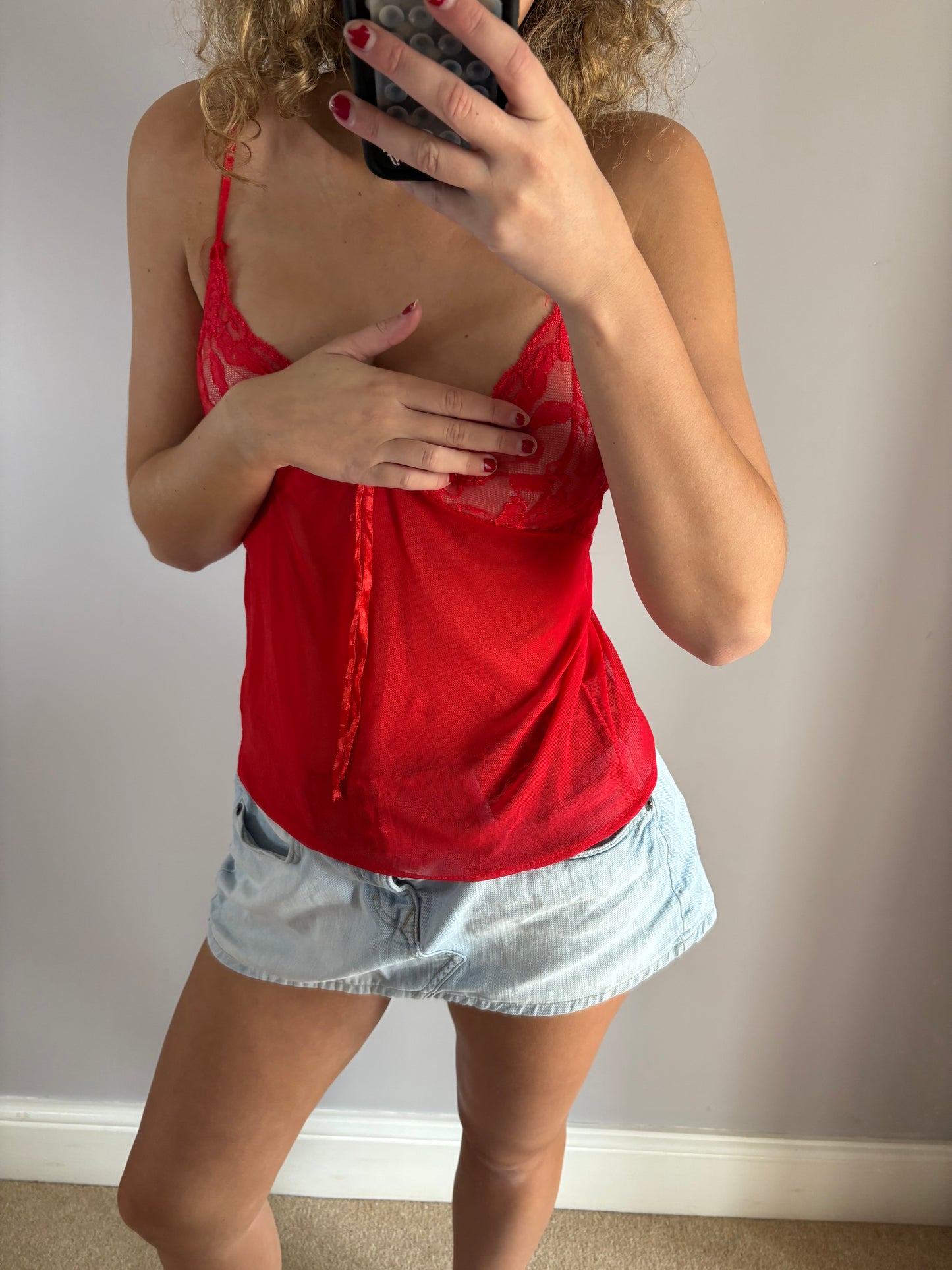 red cami