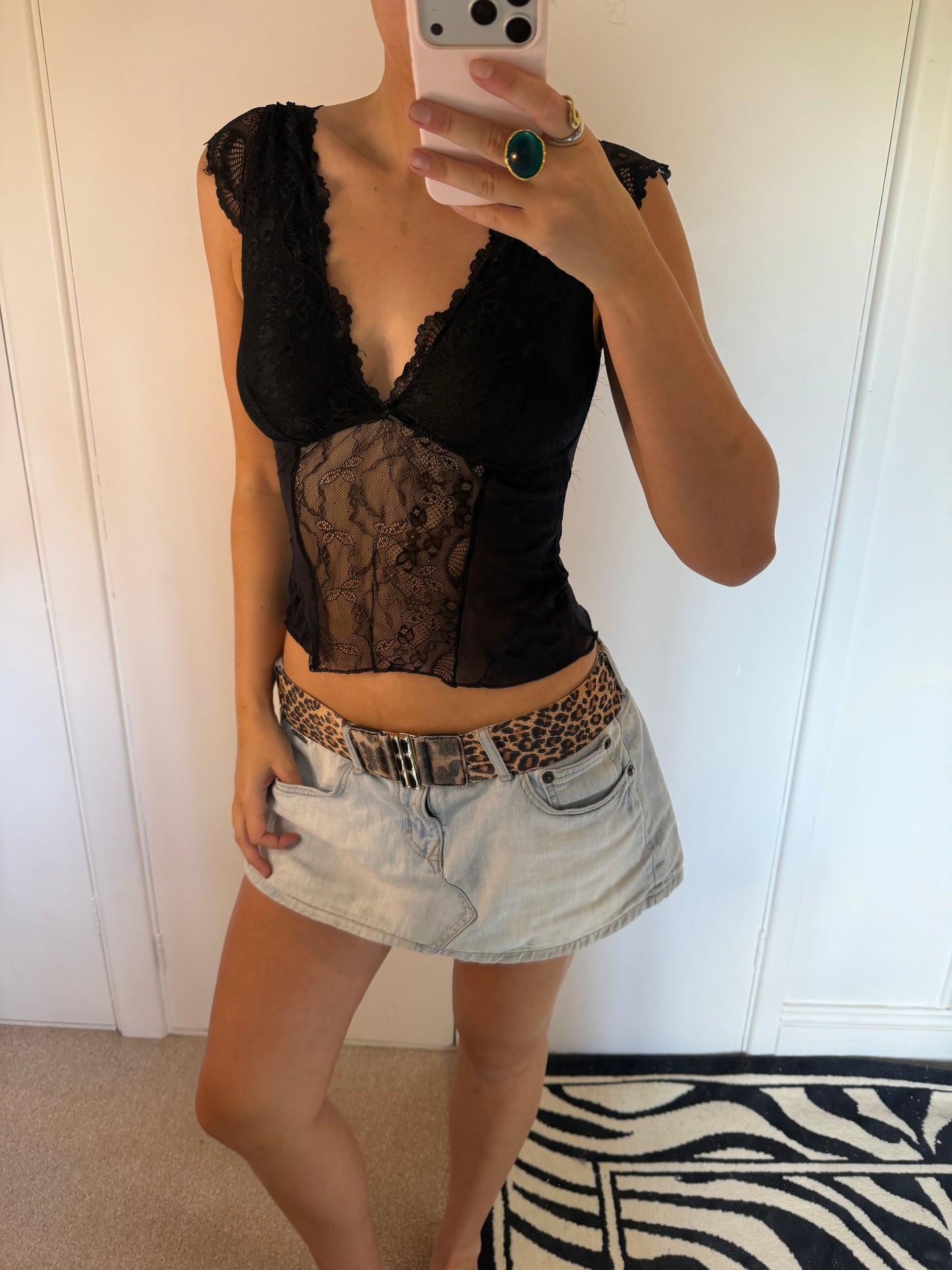 laced top
