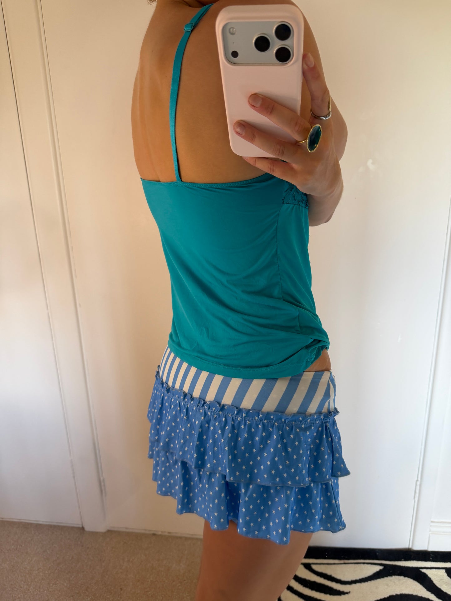 2000s mini shorts