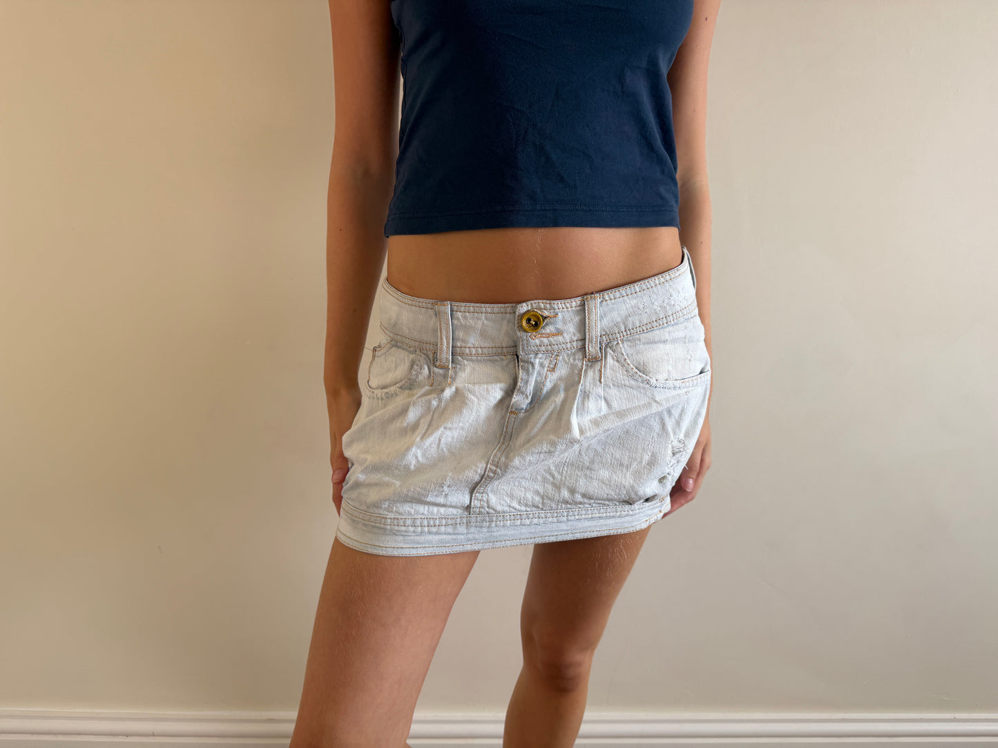 mini skirt