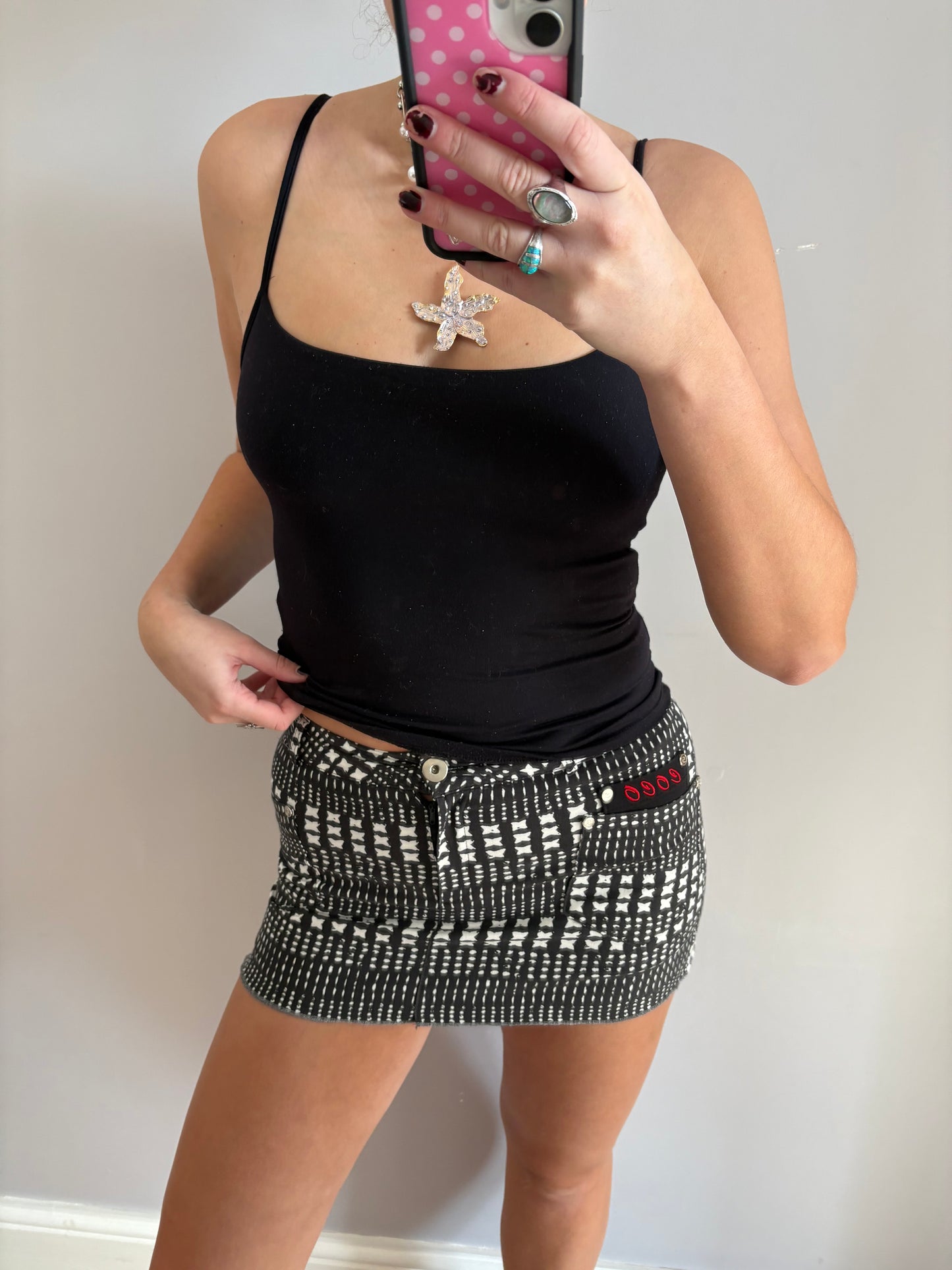 y2k mini skirt