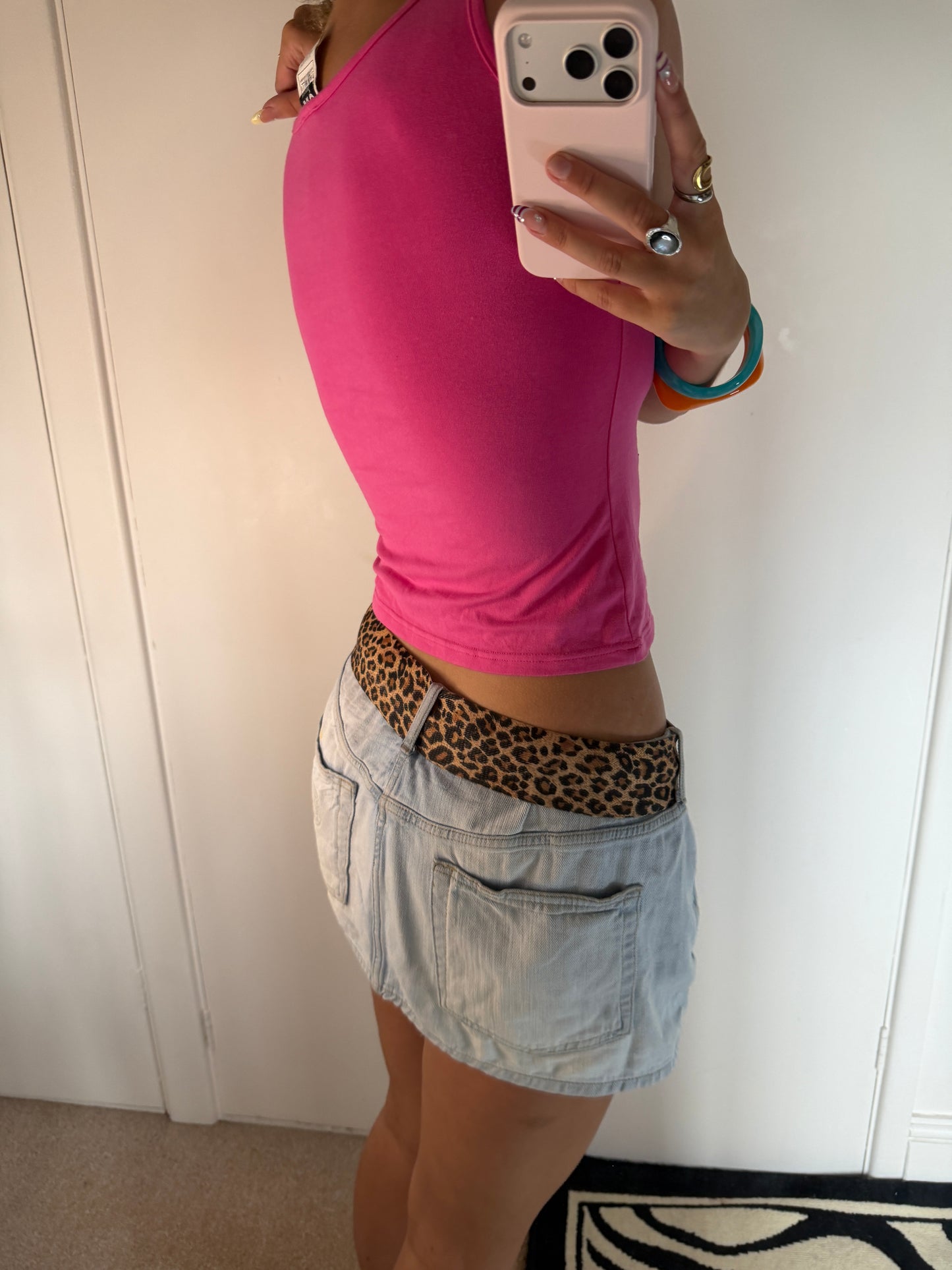 d&g top