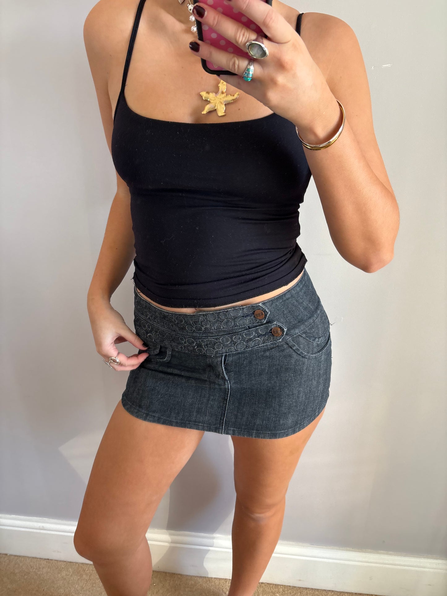 y2k mini skirt