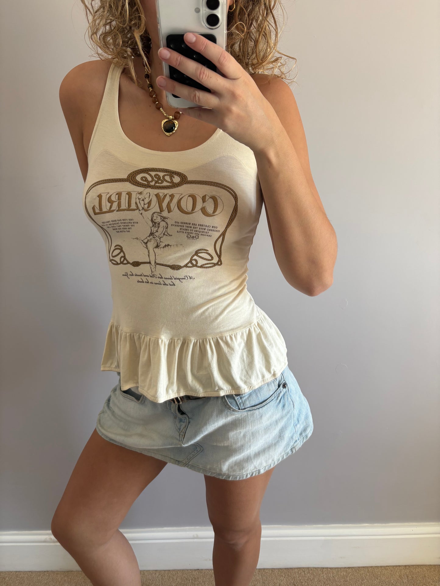 d&g top