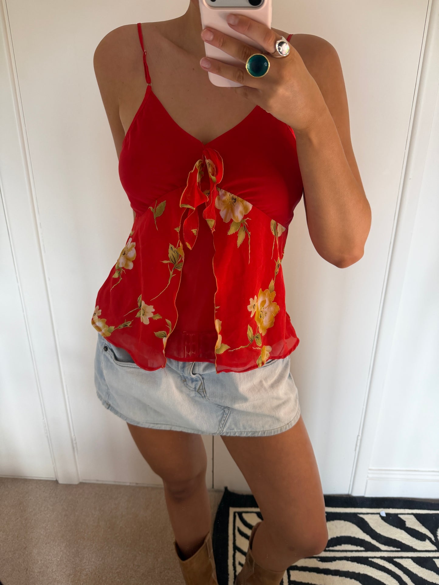 red cami