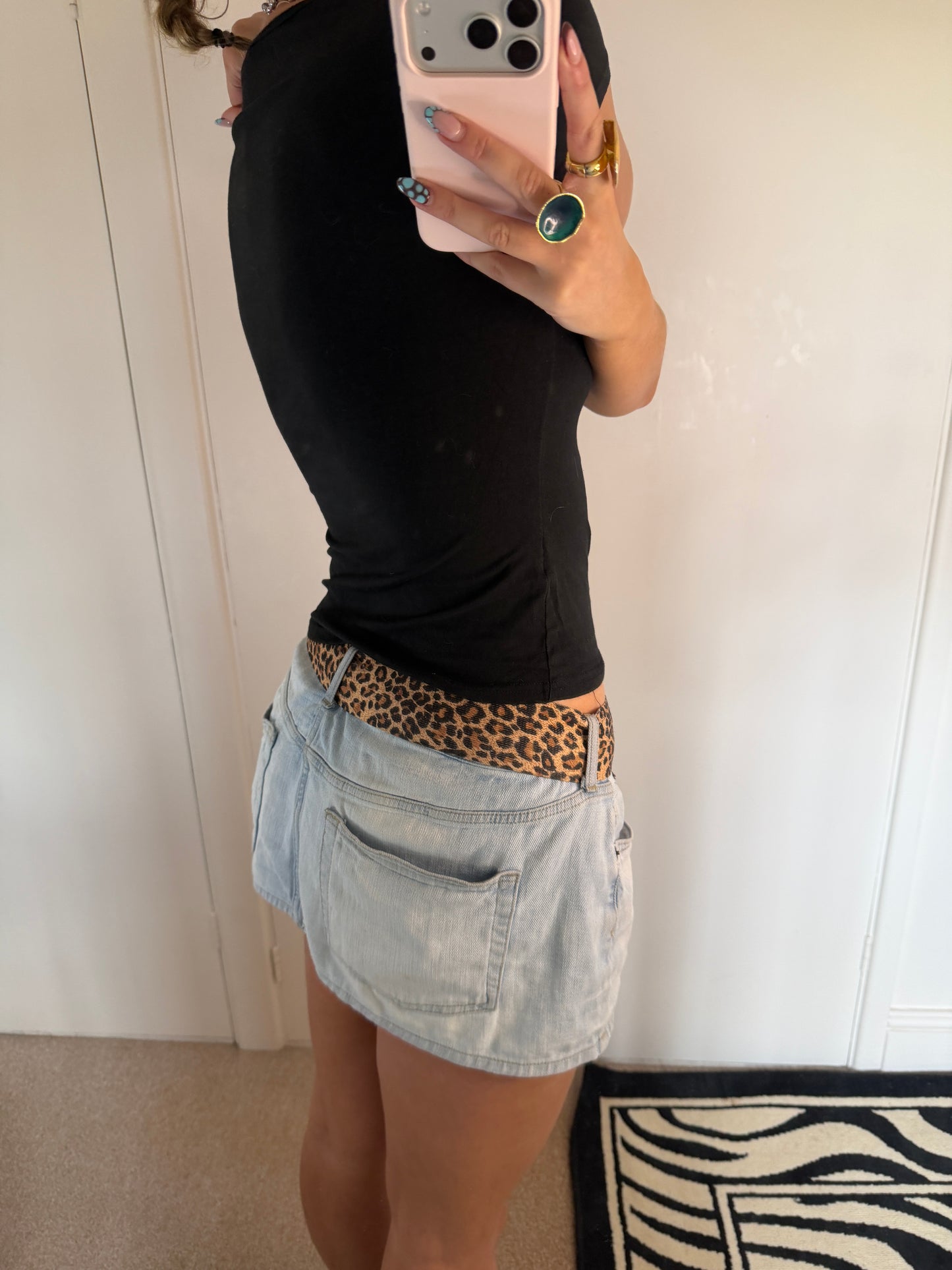 d&g top