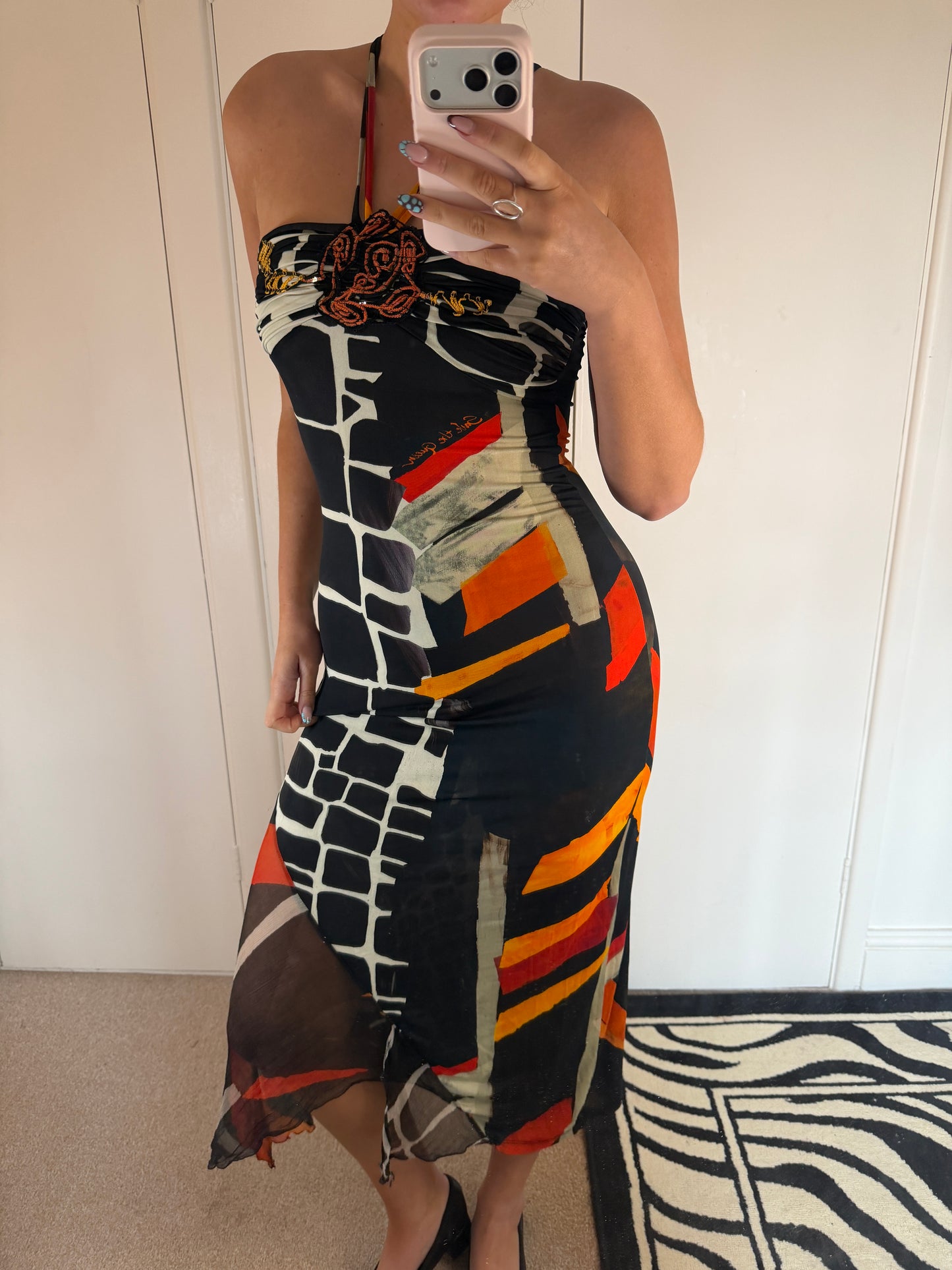 save the queen dress