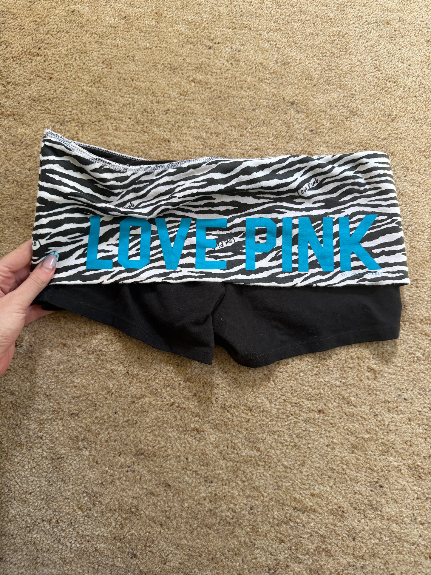 vs zebra shorts