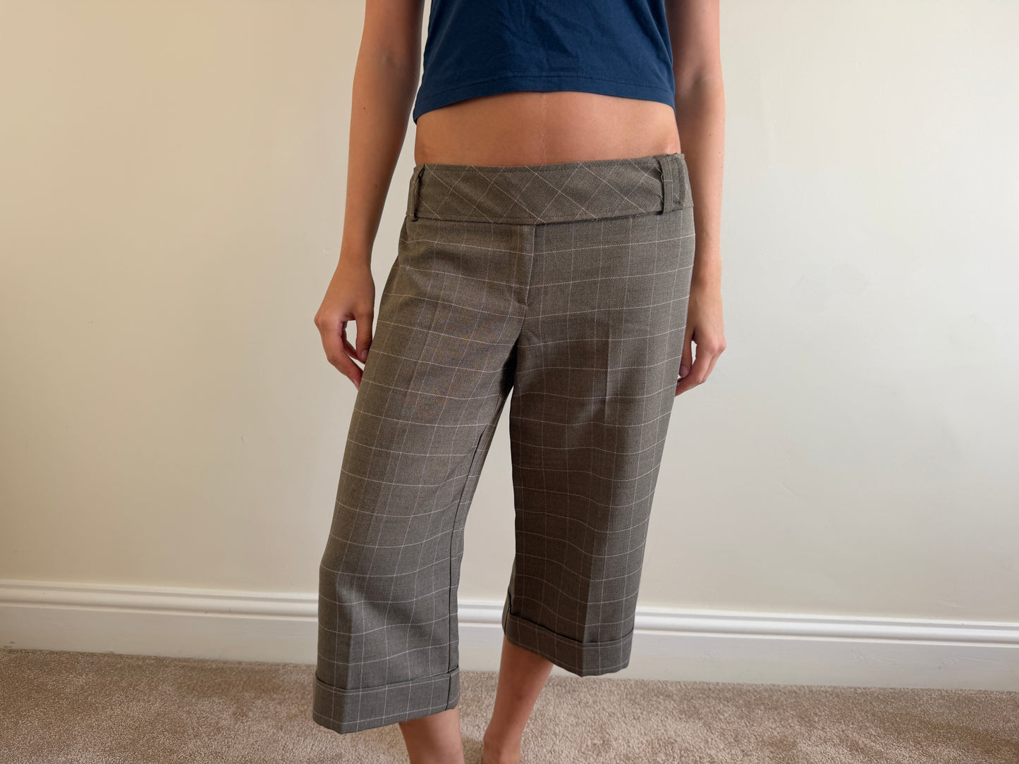 plaid capris