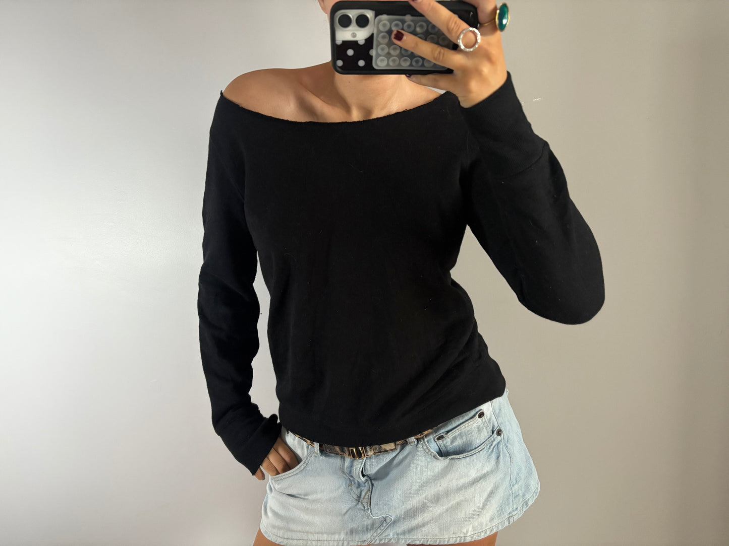 off shoulder jumper