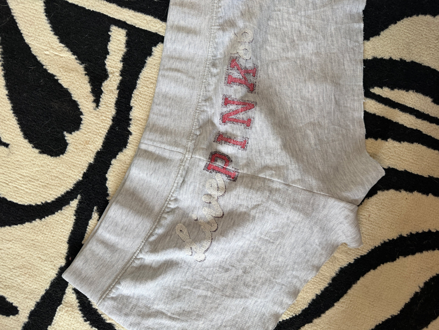 vs pink mini shorts