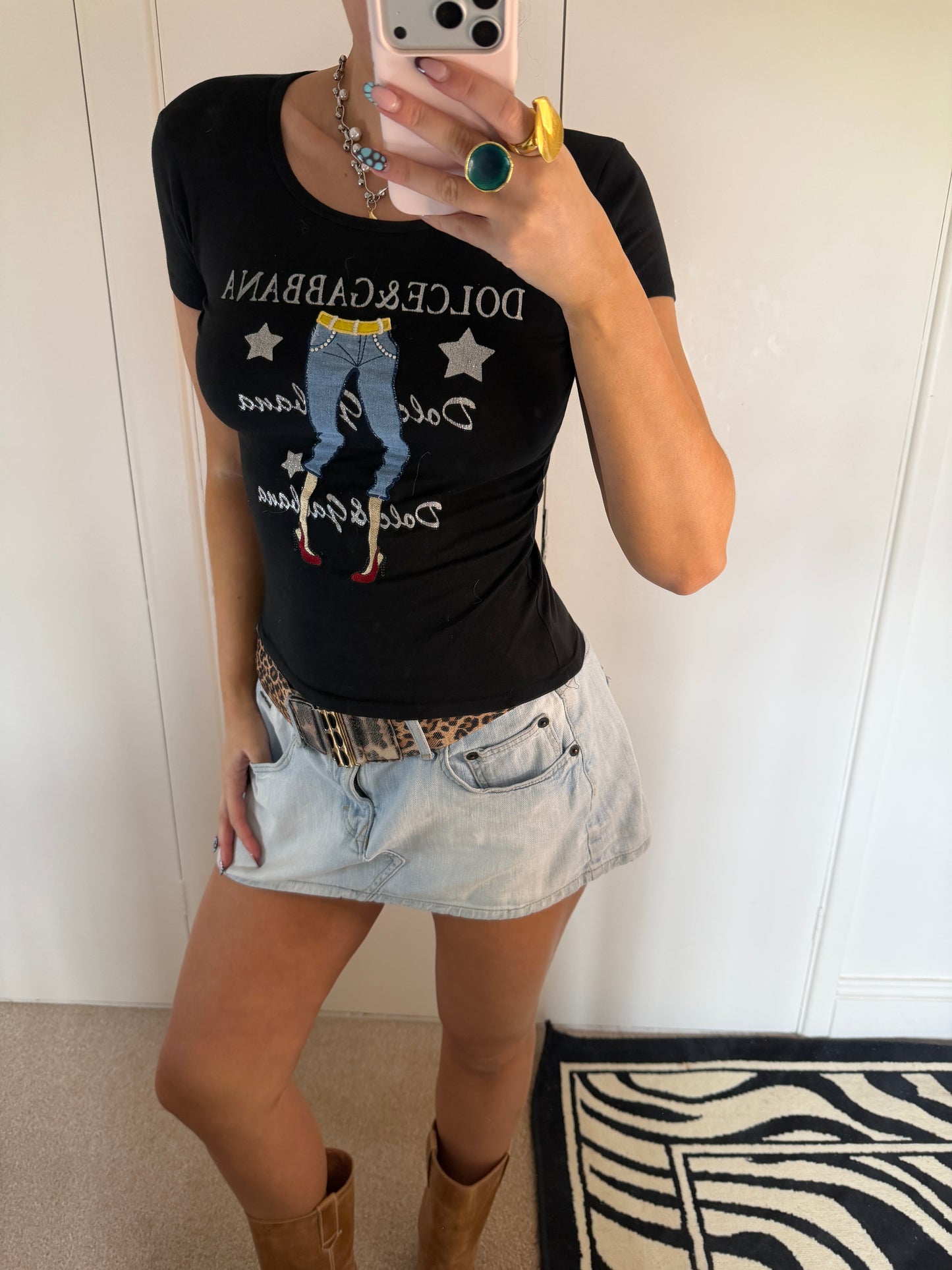 d&g top