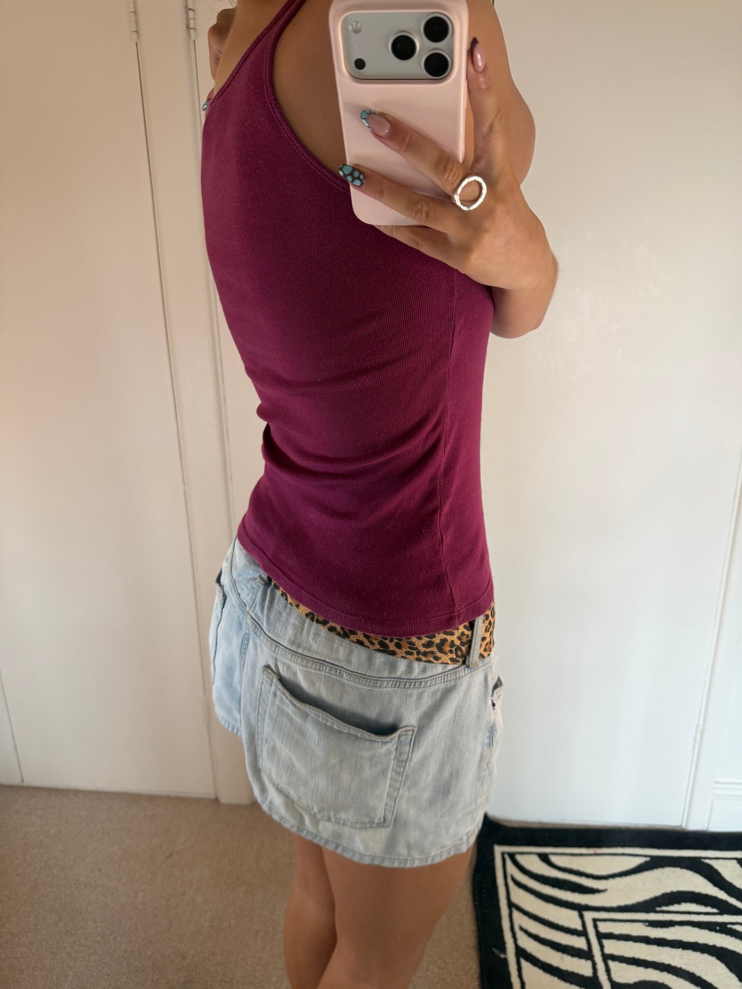 DKNY top