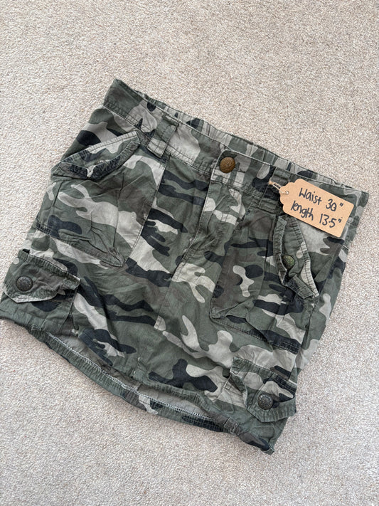 camo mini skirt