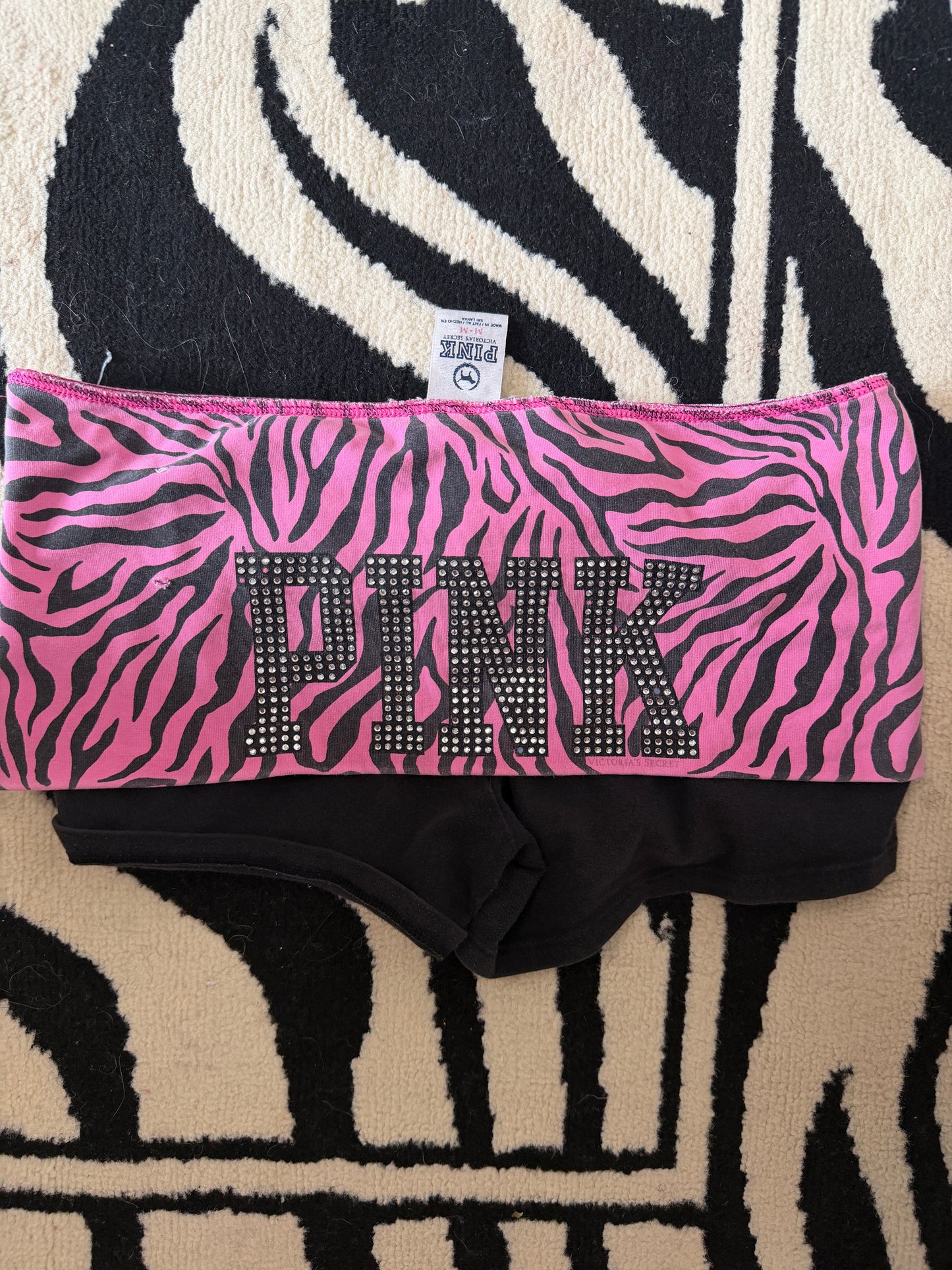 vs pink shorts
