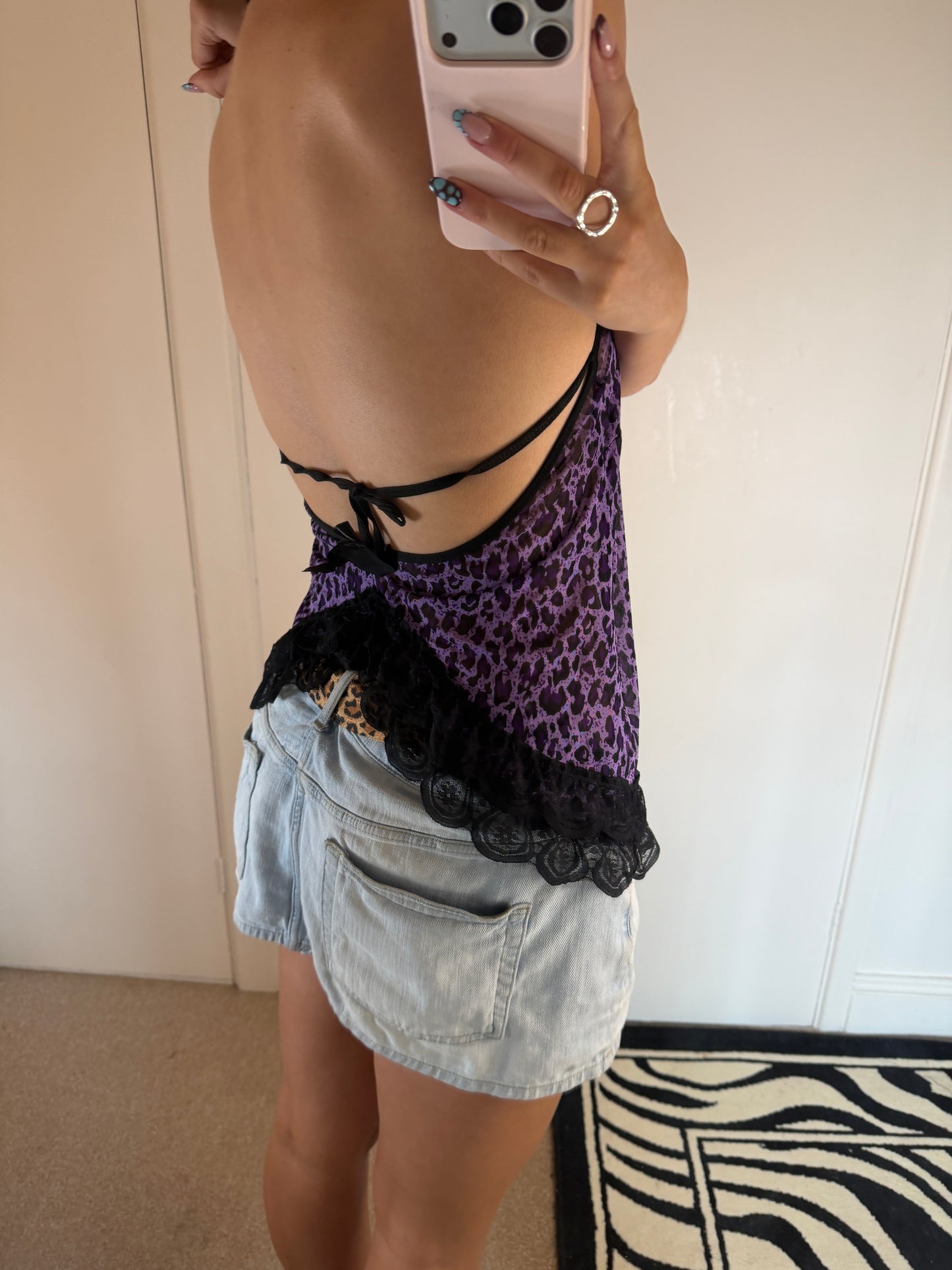 backless cami