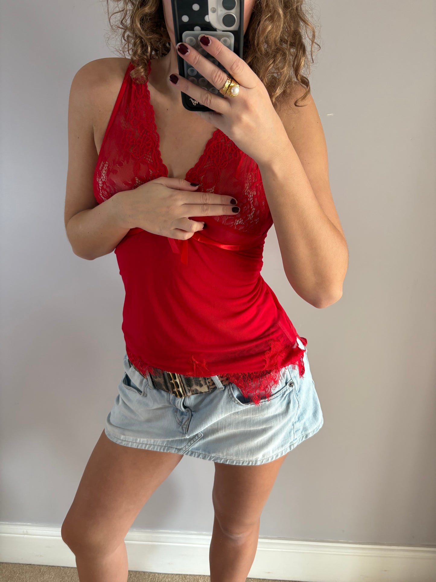 red cami