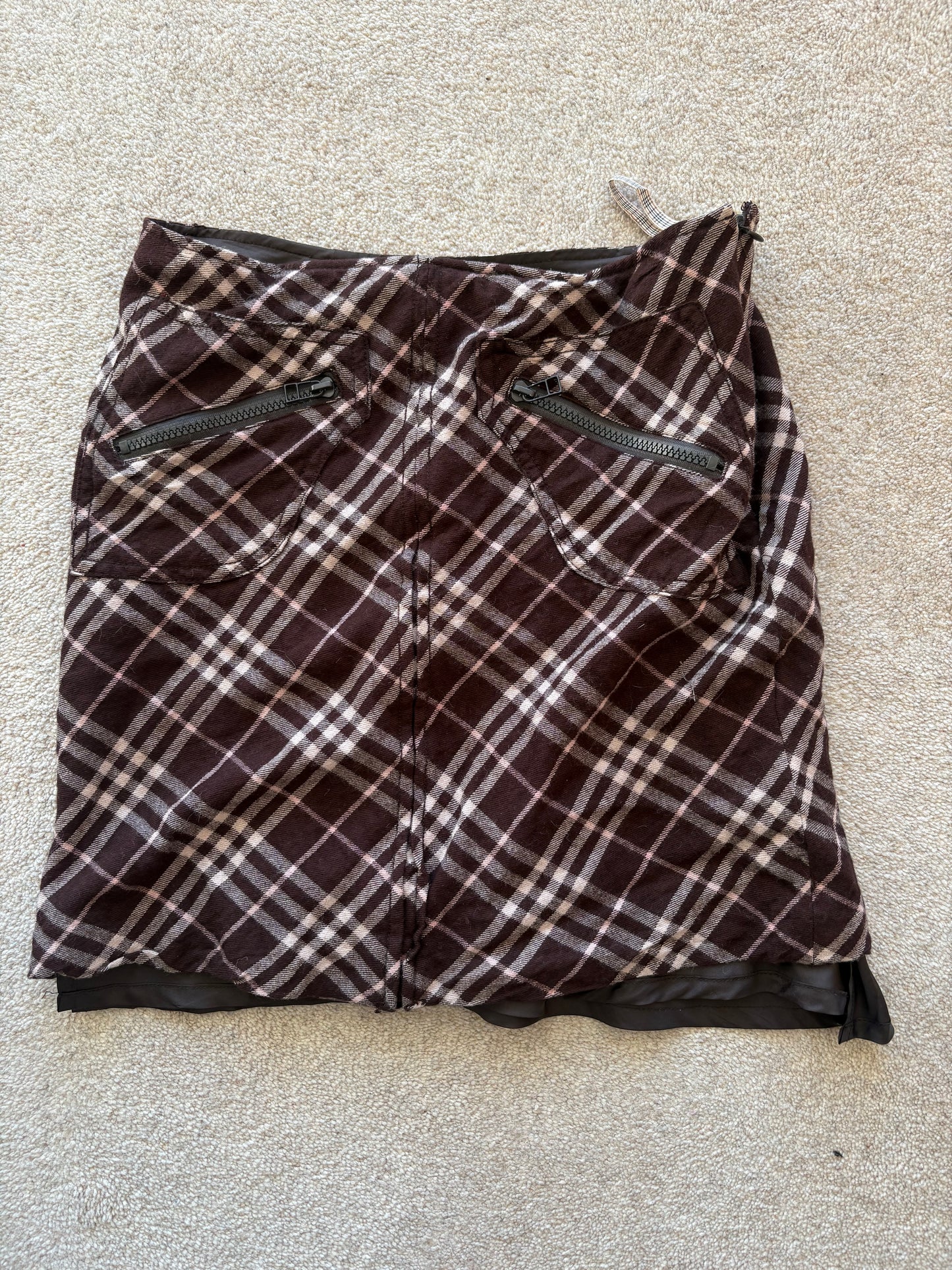 burberry mini skirt