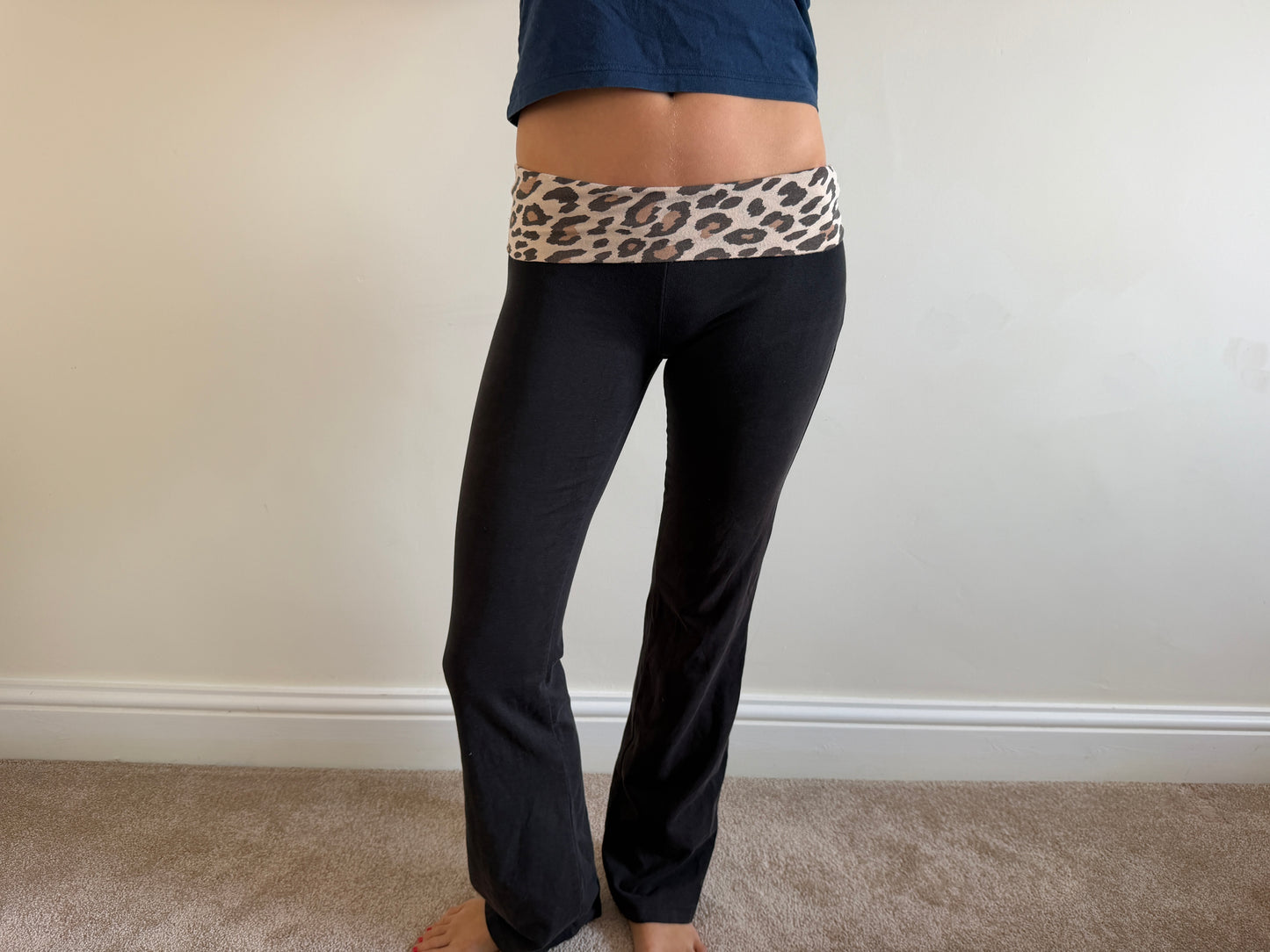 victoria secret leopard leggings