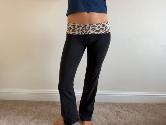victoria secret leopard leggings