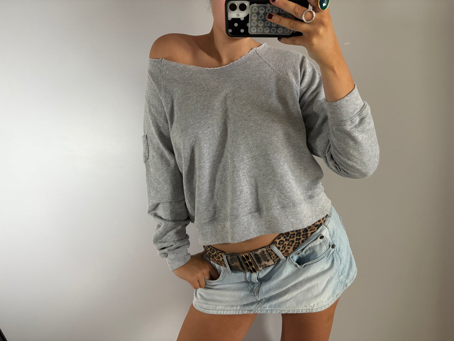 off shoulder jumper