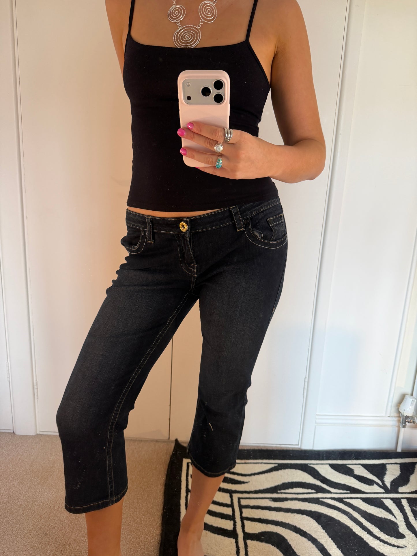 bebe capris