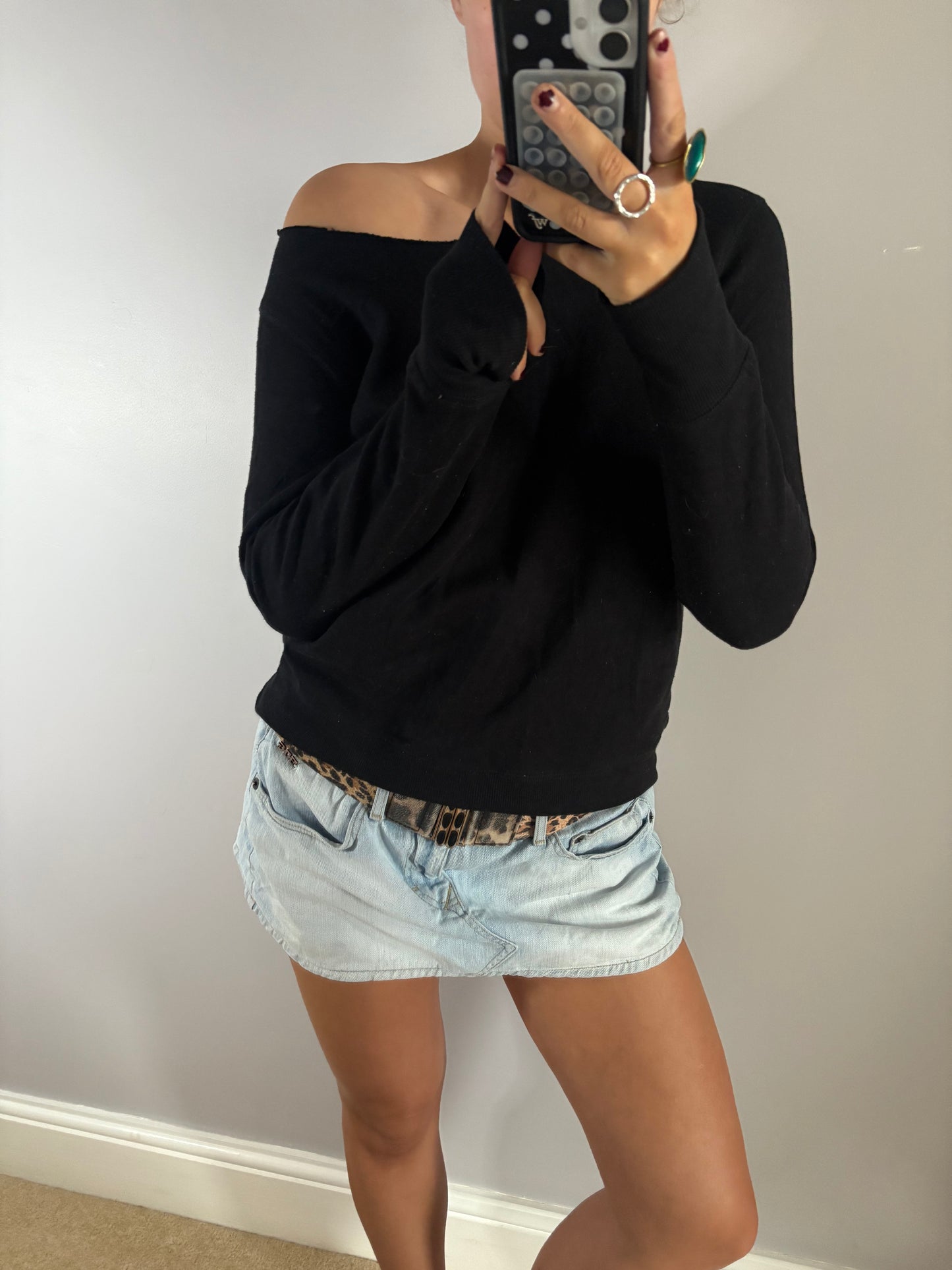 off shoulder jumper