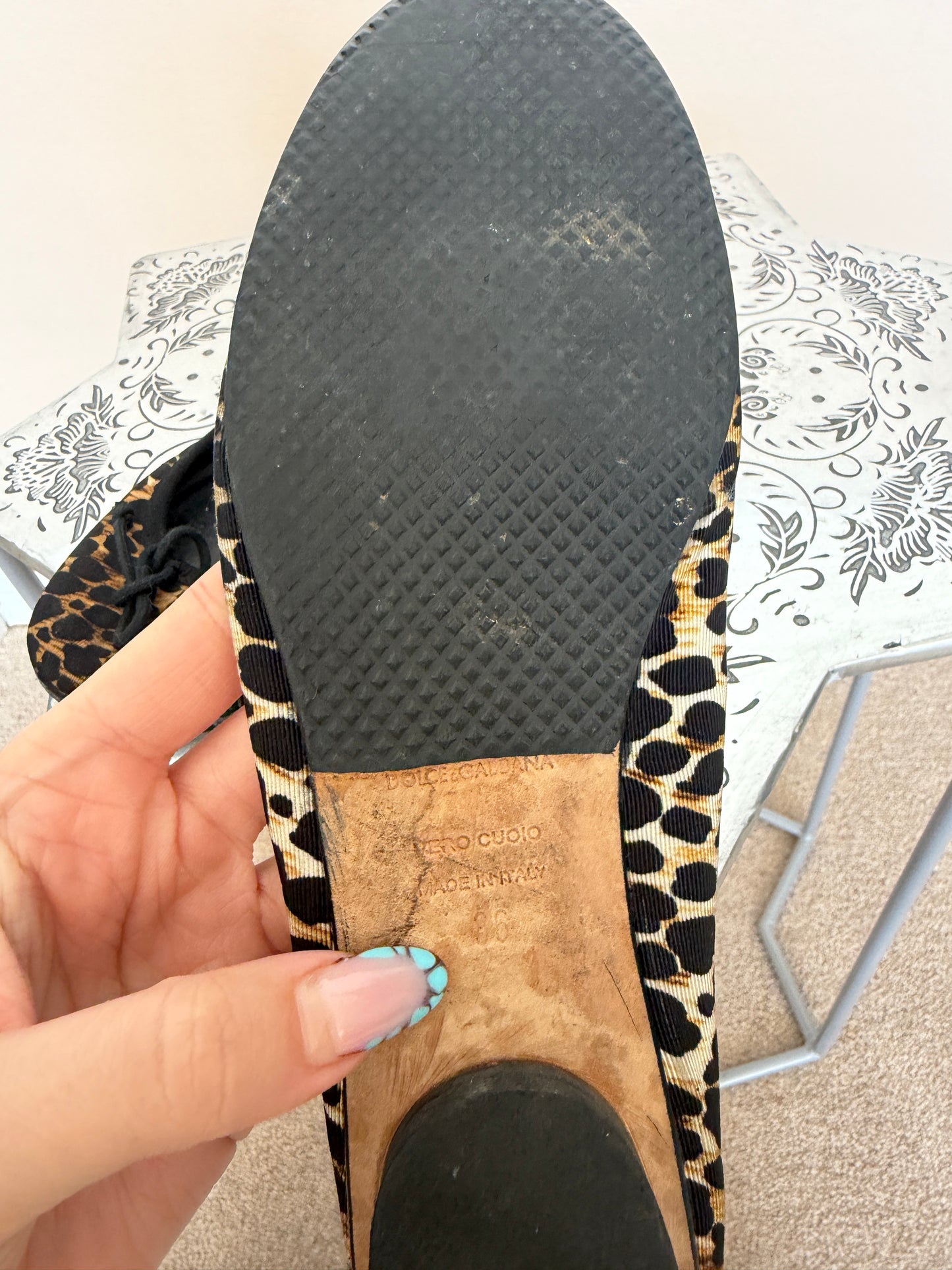 d&g leopard ballet pumps